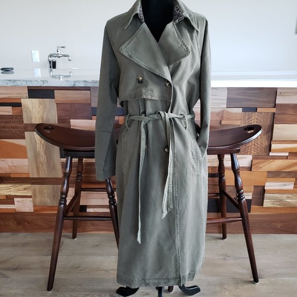 Lucky Brand Jackets & Blazers - Lucky Brand Cheetah Trim Trench Coat Size L NWT